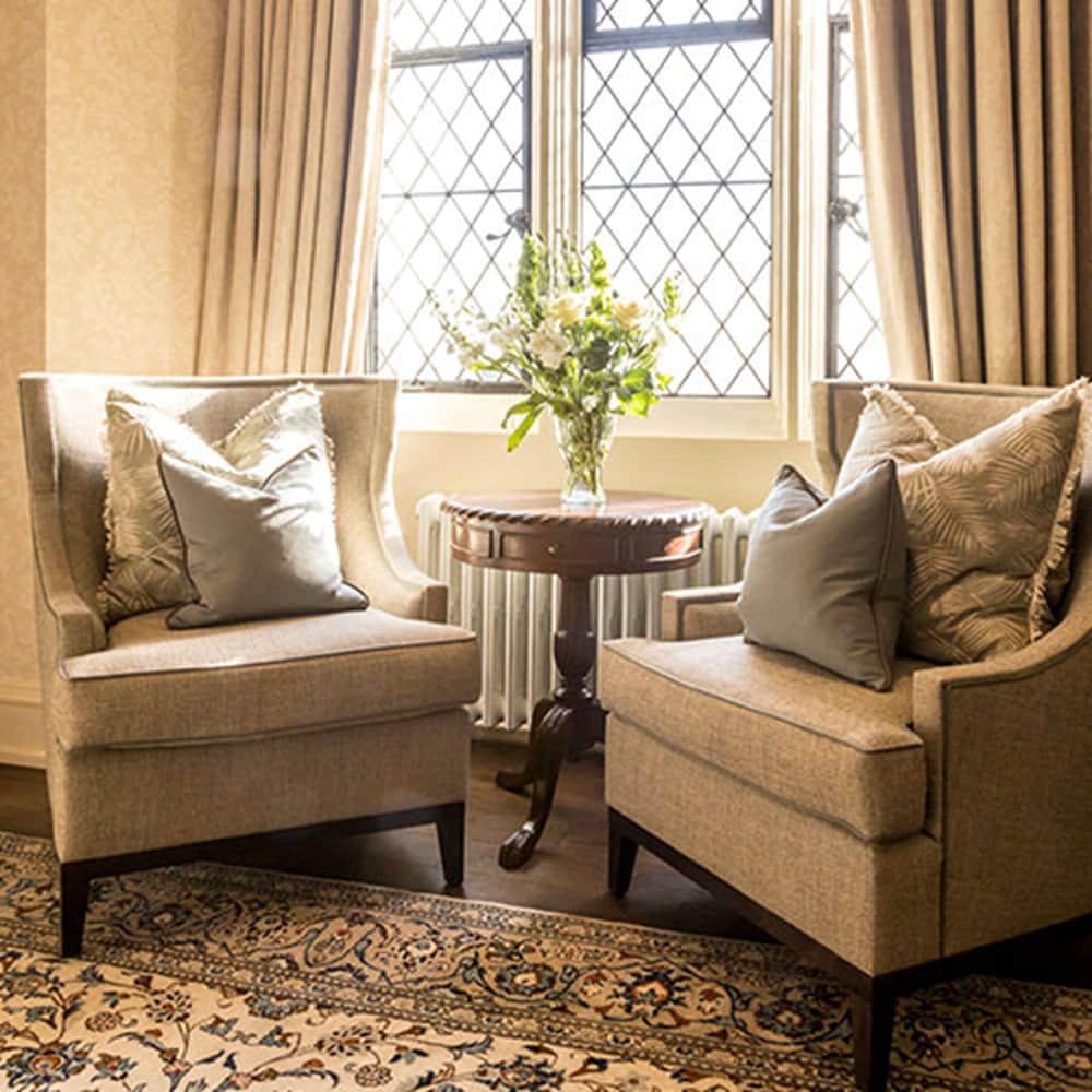 Eastwell Manor, Champneys Hotel & Spa 애슈퍼드 외부 사진