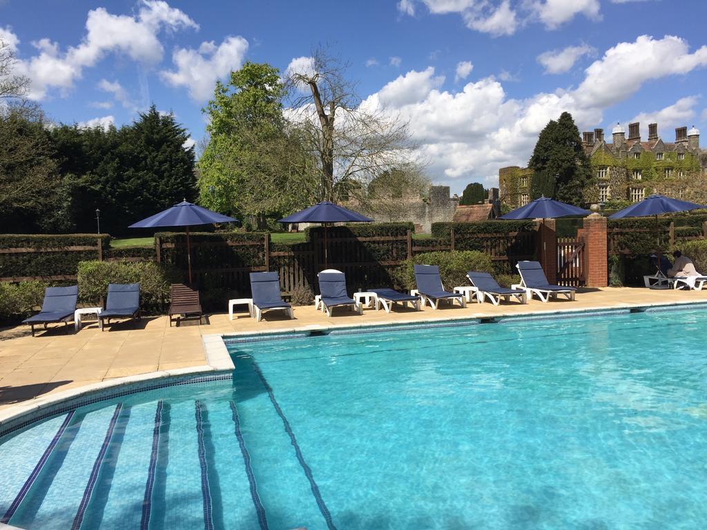 Eastwell Manor, Champneys Hotel & Spa 애슈퍼드 외부 사진