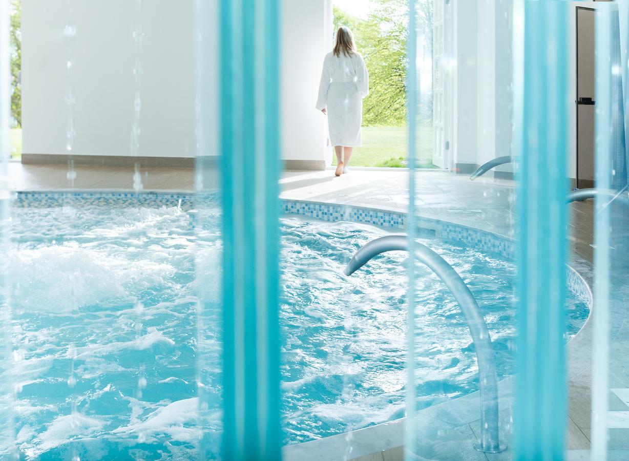 Eastwell Manor, Champneys Hotel & Spa 애슈퍼드 외부 사진