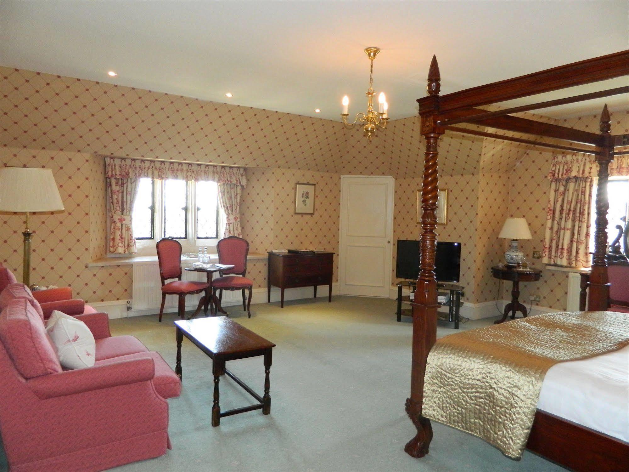 Eastwell Manor, Champneys Hotel & Spa 애슈퍼드 외부 사진